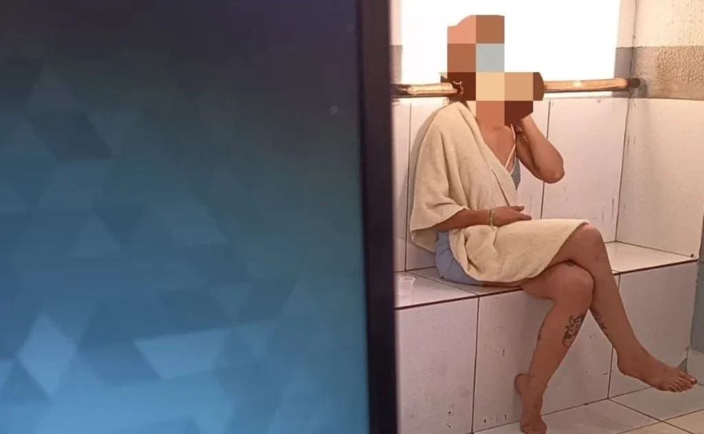 Cenário de Confusão: Mulher tira a roupa para evitar prisão em Maringá