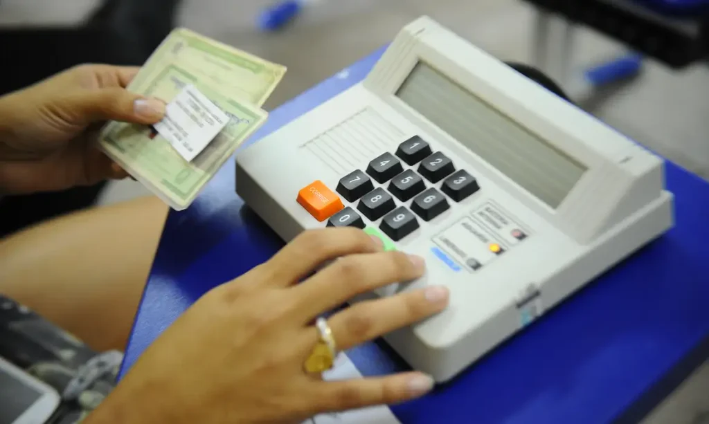 Prazo final: Eleitores têm até 6 de maio para regularizar título para as Eleições 2026