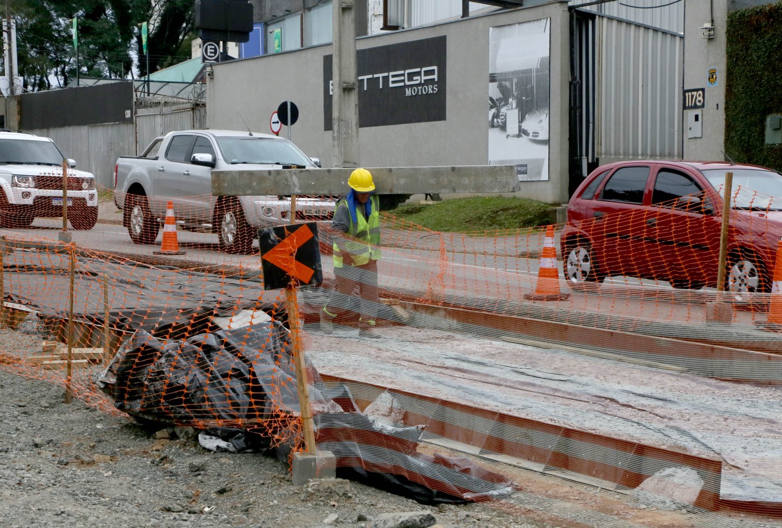 Curitiba: Obras do Novo Inter 2 alteram trânsito na Major Heitor Guimarães e exigem paciência