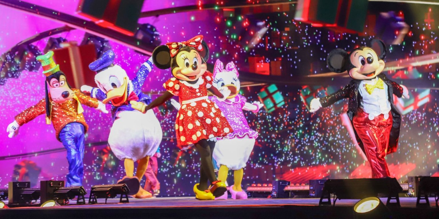 Prefeitura anuncia Natal de Curitiba 2026 com show da Disney e atração inédita no Parque Tingui