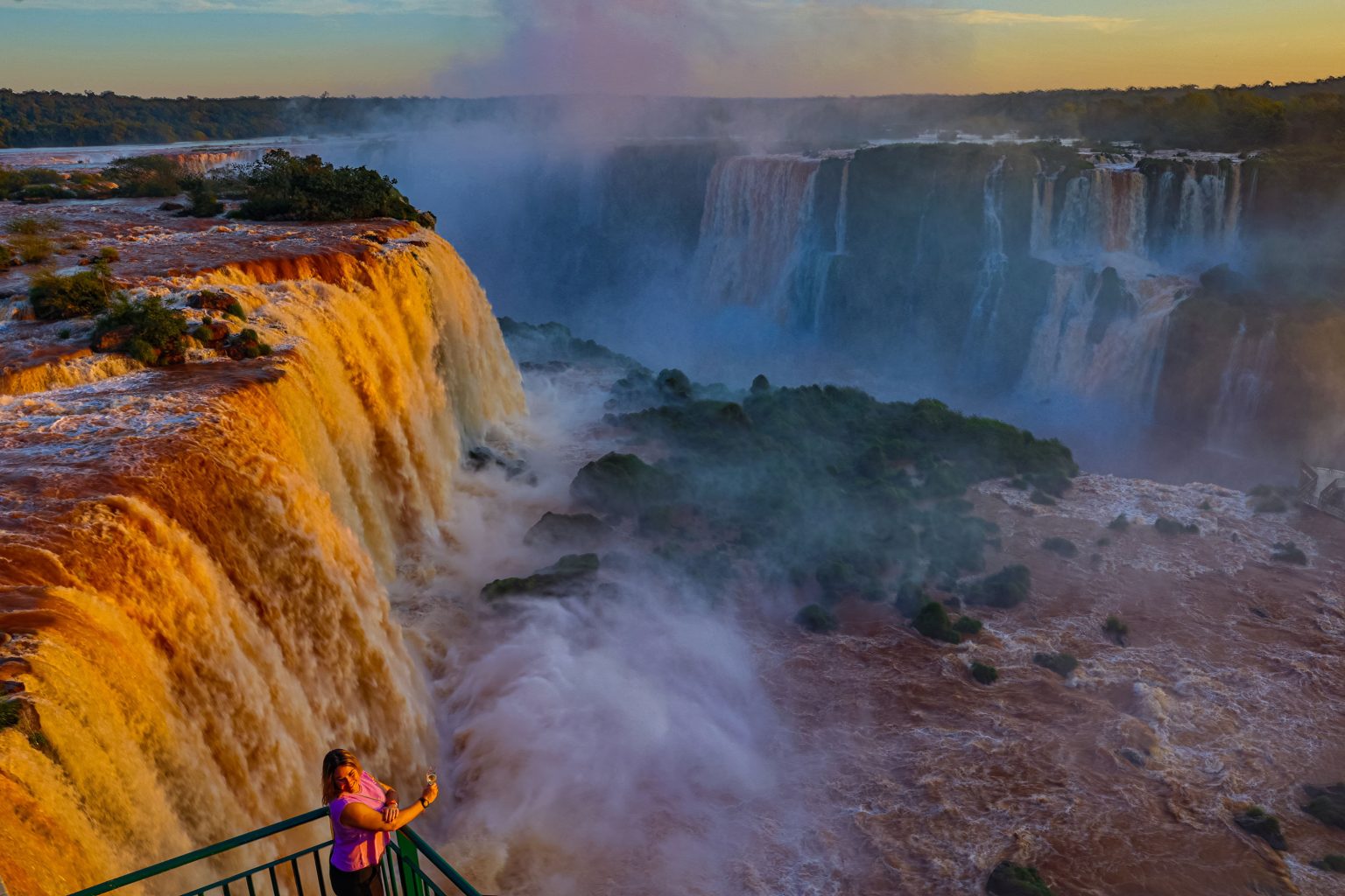 Foz do Iguaçu e Curitiba estão entre os destinos mais procurados pelos chineses