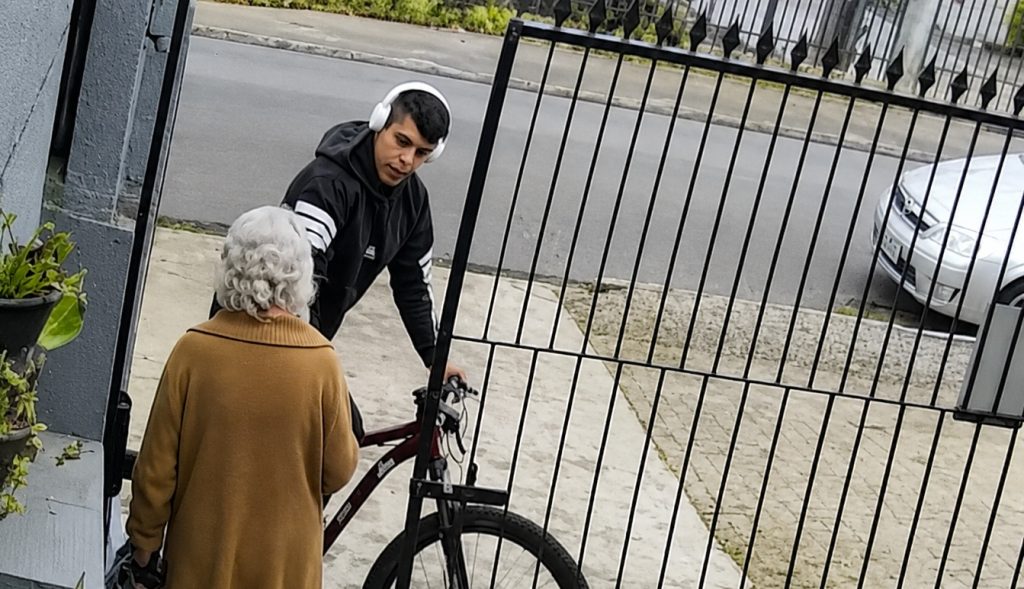 Idosa sofre tentativa de assalto e é ameaçada de morte no bairro Boqueirão