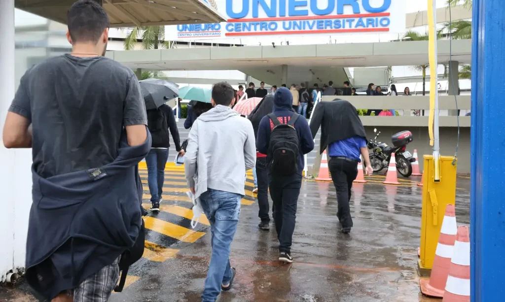 Reta final: Prazo para inscrições no Fies do segundo semestre termina nesta sexta-feira