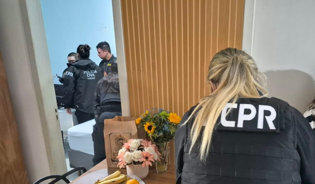 Crimes virtuais: Polícia Civil prende jovem em Santa Catarina por extorsão, chantagem e tortura contra adolescente paranaense
