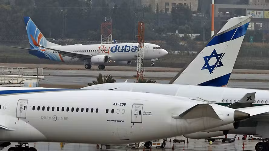 Voo entre Emirados Árabes e Israel despenca 4,2 km em 30 segundos após emergência e governo trata caso como terrorismo