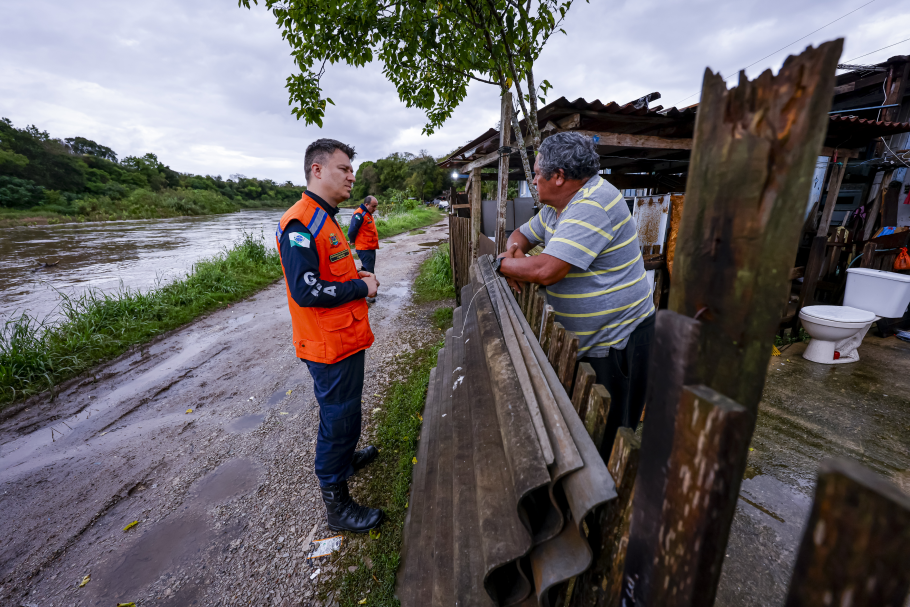 Prefeitura de Araucária reforça monitoramento da Defesa Civil após registro de 60 mm de chuva