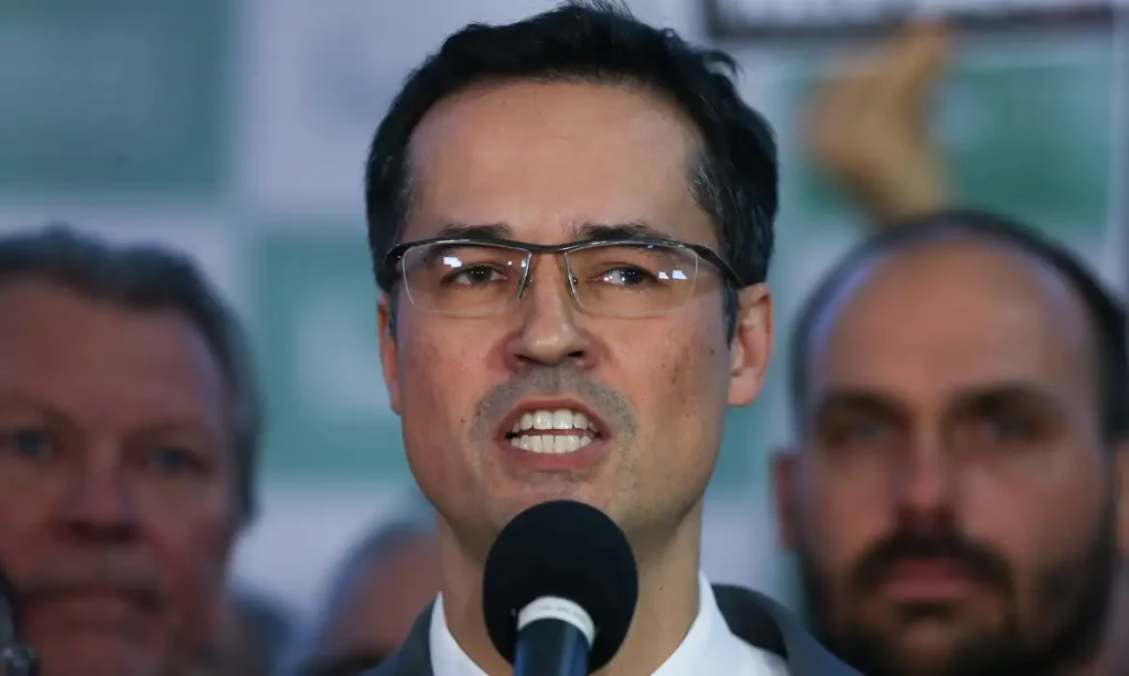 TSE adia julgamento sobre a validade da candidatura de Deltan Dallagnol no Paraná