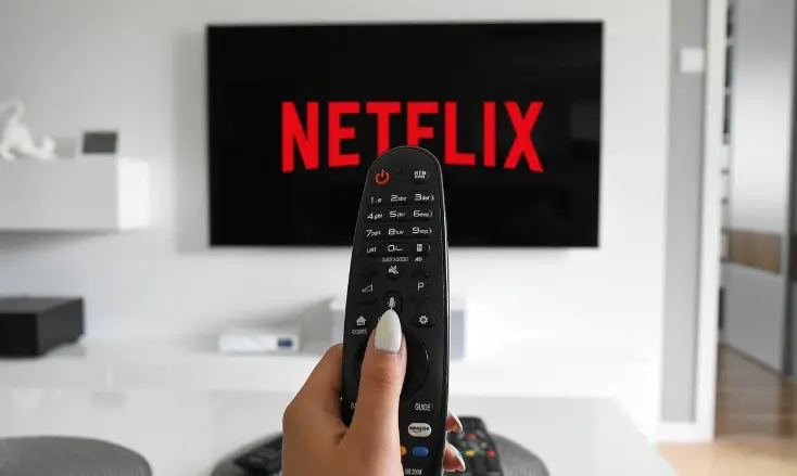 Netflix anuncia demissão de mil funcionários para reestruturar operação e priorizar investimentos